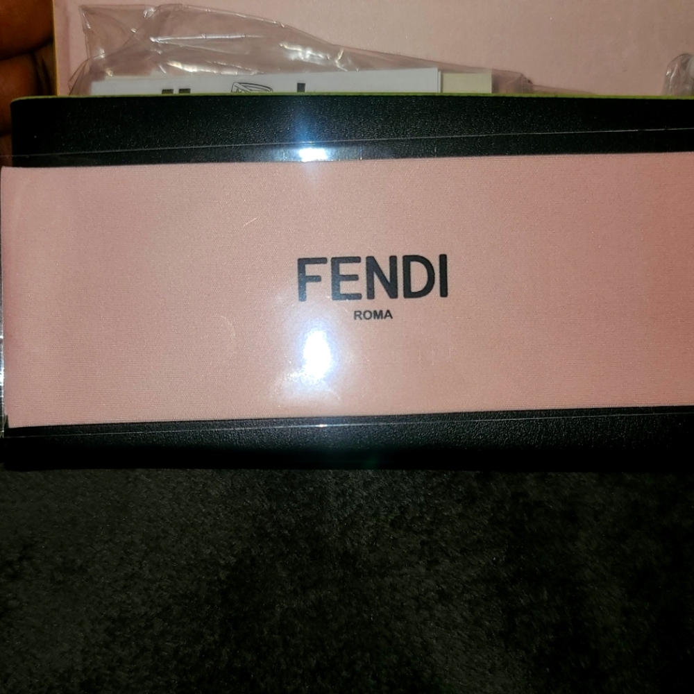 Fendi shades
